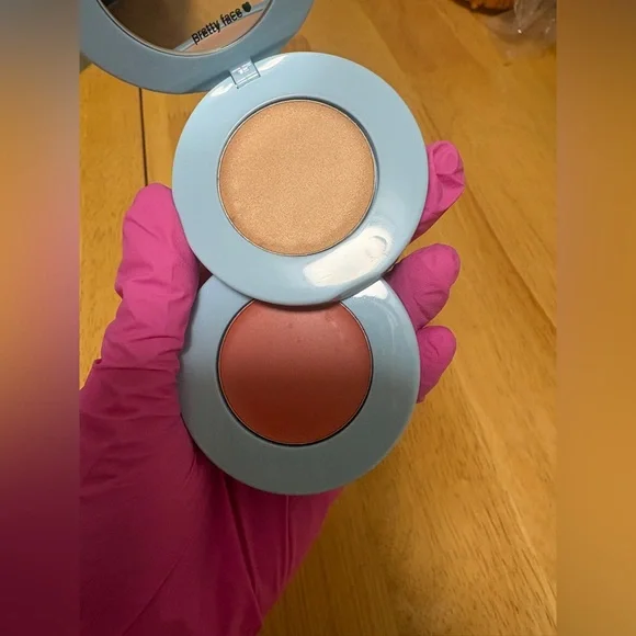 Alleyoop Stack the Odds 3-in-1 Cream Shades in SUNKISSED, BNIB, New, Retail $40 - Picture 4 of 12